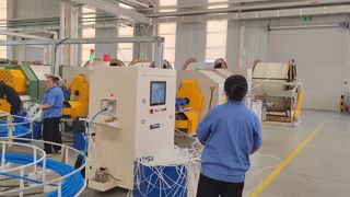 X Ray Scanner Detects Contaminants In Bags