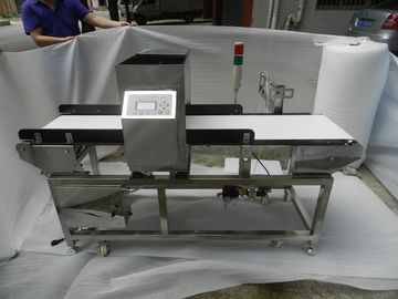 Atuo Belt Conveyor Metal Detectors High Sensitive For Plastic Industrial