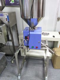 IP65 Pharmaceutical Metal Detector Separator For Food Plastic Industry 12 Months Warranty