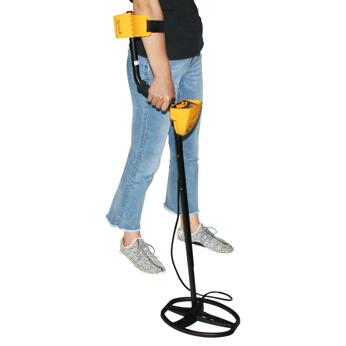 9V Long Range Metal Detector For Diamond / Underground Treasures Gold Finder Machine